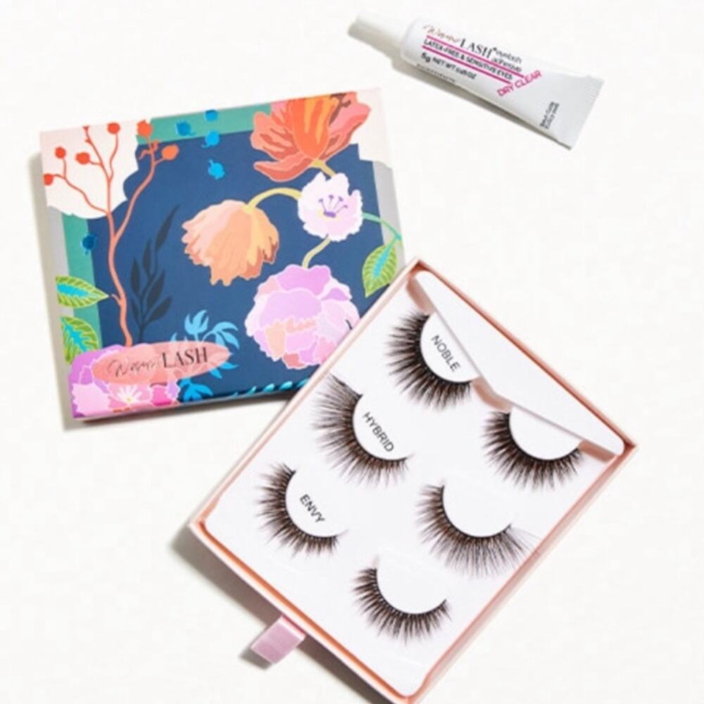 WINSOME LASH Whimsical Baldwin Floral Motifs Eyelash Set of 3 Lashes & Glue NWT